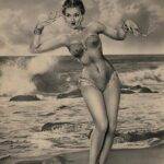 4 Al mare al mare – immagine 1955